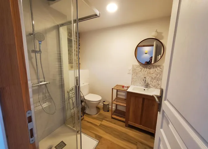 Bed & Breakfast Le Jardin Des Papillons, Et D'hôtes à Fraimbault Saint-Fraimbault-sur-Pisse